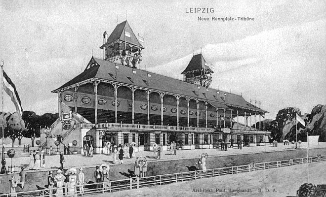 Ansicht von Tribüne und Rennbahn am Scheibenholz mit Hinweis auf den Architekten Otto Paul Burghardt; Postkarte um 1907