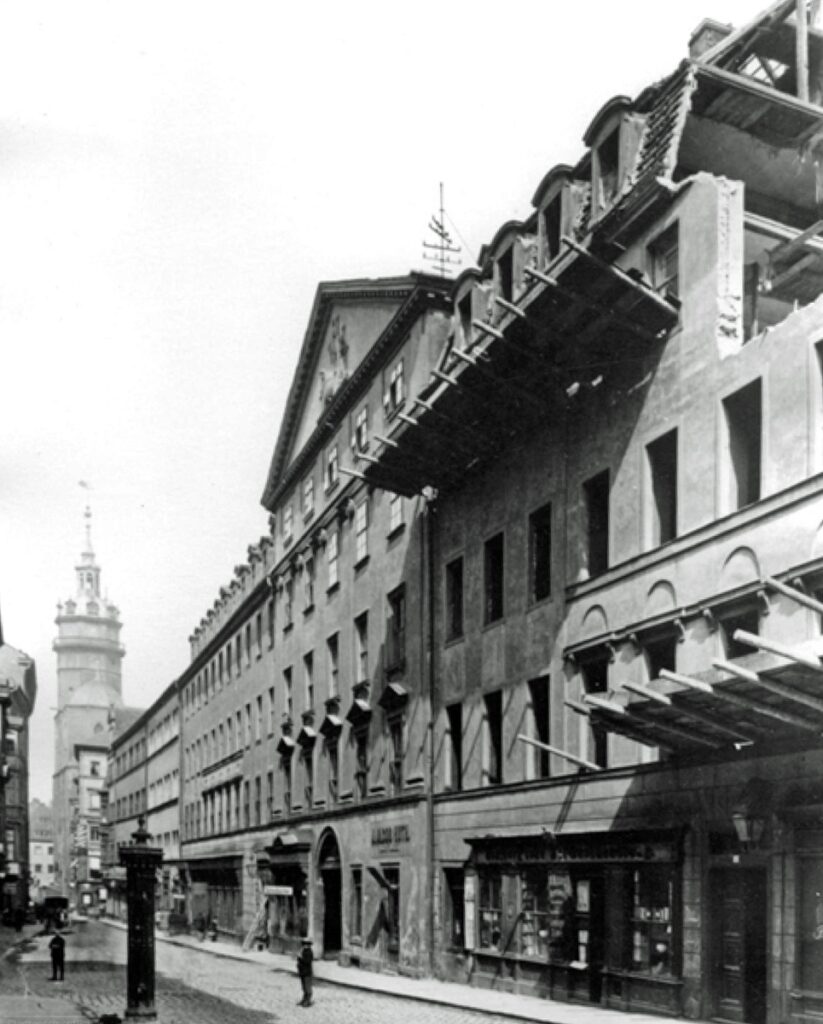 Abbruch des alten Paulinums Leipzig an der Universitätsstraße 1894 / Public Domain