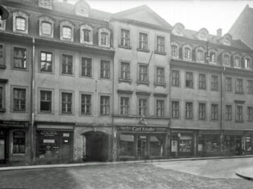 Das Haus "Goldener Bär" in Leipzig um 1925 / Public Domain