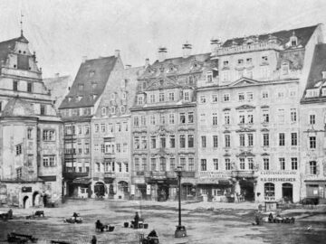 Jöchers Haus 1860 an der Nordostecke des Leipziger Marktes / Public Domain