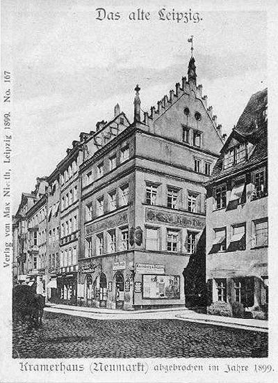  Kramerhaus in Leipzig, Neumarkt 31 Ecke Kupfergasse, das Haus wurde 1899 abgebrochen / Public Domain